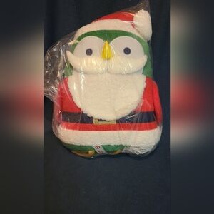 Giant target pillow bird